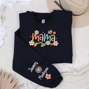 Personalized mama sweatshirt with kids names, custom mama sweatshirt, personalized new mom sweatshirt, cute Mothers Day sweatshirt gift
