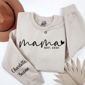 Personalized mama sweatshirt with kids names, custom mama sweatshirt, personalized new mom hoodie, cute Mothers Day gift,