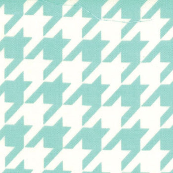 October SALE.....10% OFF Vintage Modern by Bonnie and Camille for Moda, Houndstooth Sky 1/2 yard total
