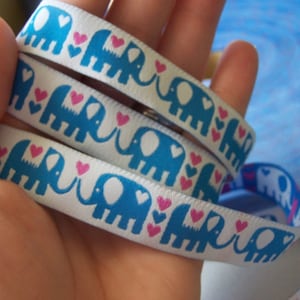 Rosa Pomar Ribbon - Elephant Love in white - 1 yard