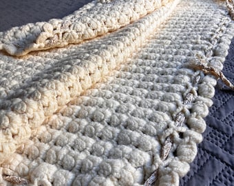 Handmade Crochet Wool Rug Throw 47x38 Ivory Bobble Knit Vintage