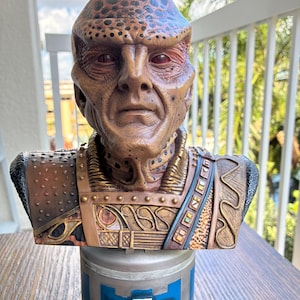 Babylon 5 G'Kar Bust Ambassador of Narn Limited #799/1500 Legends in 3D w/ Box COA