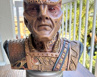 Babylon 5 G'Kar Bust Ambassador of Narn Limited #799/1500 Legends in 3D w/ Box COA
