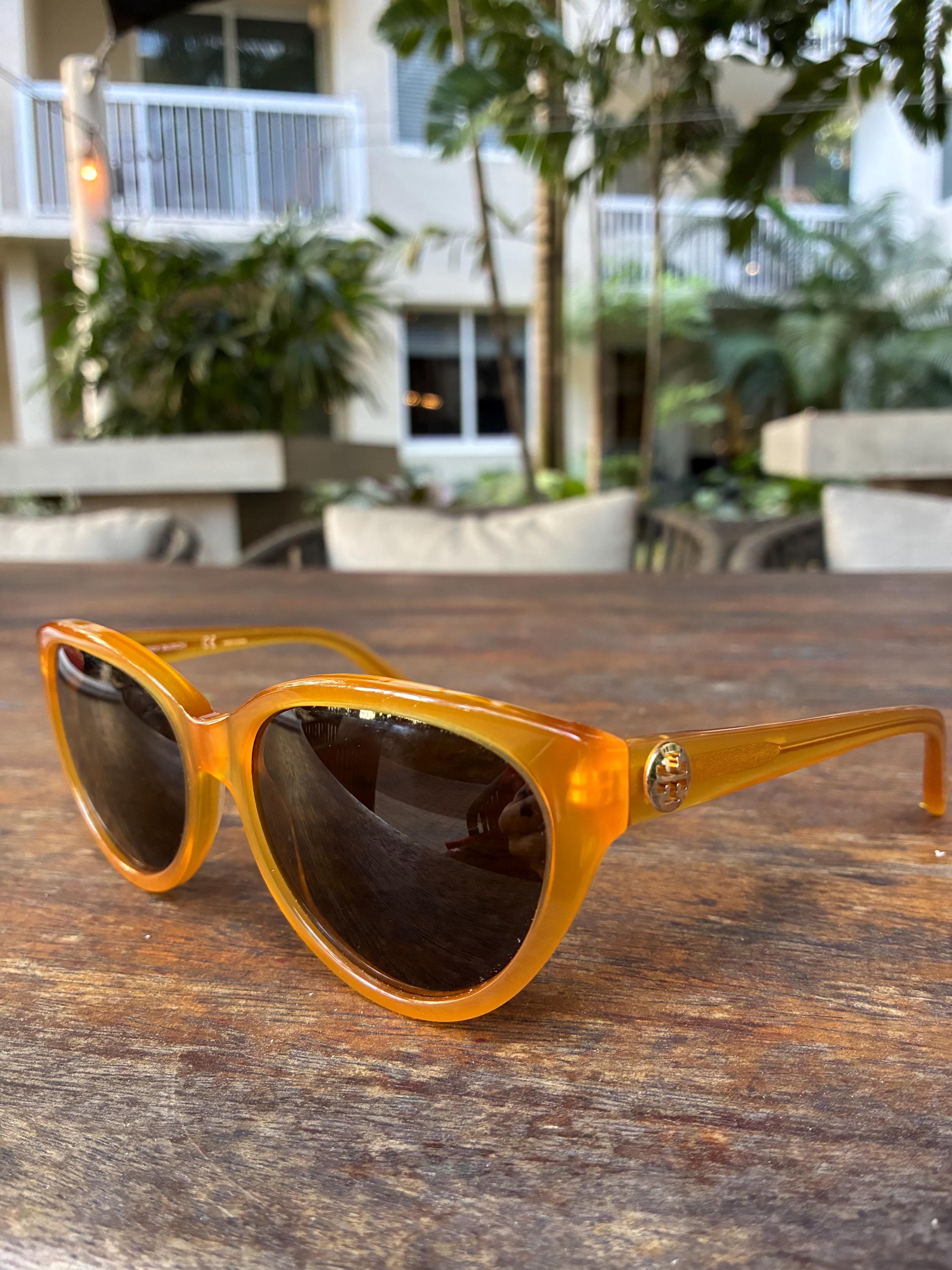 Tory Burch Sunglasses TY7004- 501/95 See Pics Tory Burch TY7004 510/13 Brown Tortoise Oversize Sunglasses  main image 2