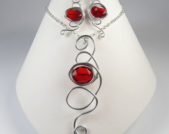 Red Crystal Necklace, Crystal Jewelry, Crystal Necklace, Wire Wrapped Jewelry, Handmade Jewelry, Wire Wrapped