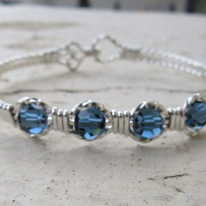 WSB-0318, Swarovski Bracelet, Handmade Bracelet, Swarovski Crystal Bracelet, Wire Wrapped, Bangle, Wire Wrapped Bracelet
