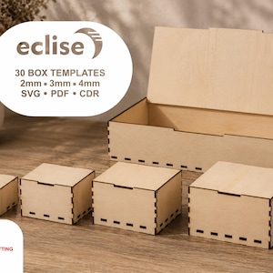 Könnte beinhalten: Eine Sammlung hellfarbener Holzkisten mit gezinkten Kanten, bestehend aus einer großen rechteckigen Kiste mit offenem Deckel und vier kleineren quadratischen Kisten. Text: eclise, 30 BOX TEMPLATES, 2mm, 3mm, 4mm, SVG, PDF, CDR, DIGITAL FILES FOR LASER CUTTING.