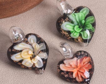 2pcs Handmade Lampwork Glass Flower Inside Heart Shape Pendants For Jewelry Making DIY Crafts Findings
