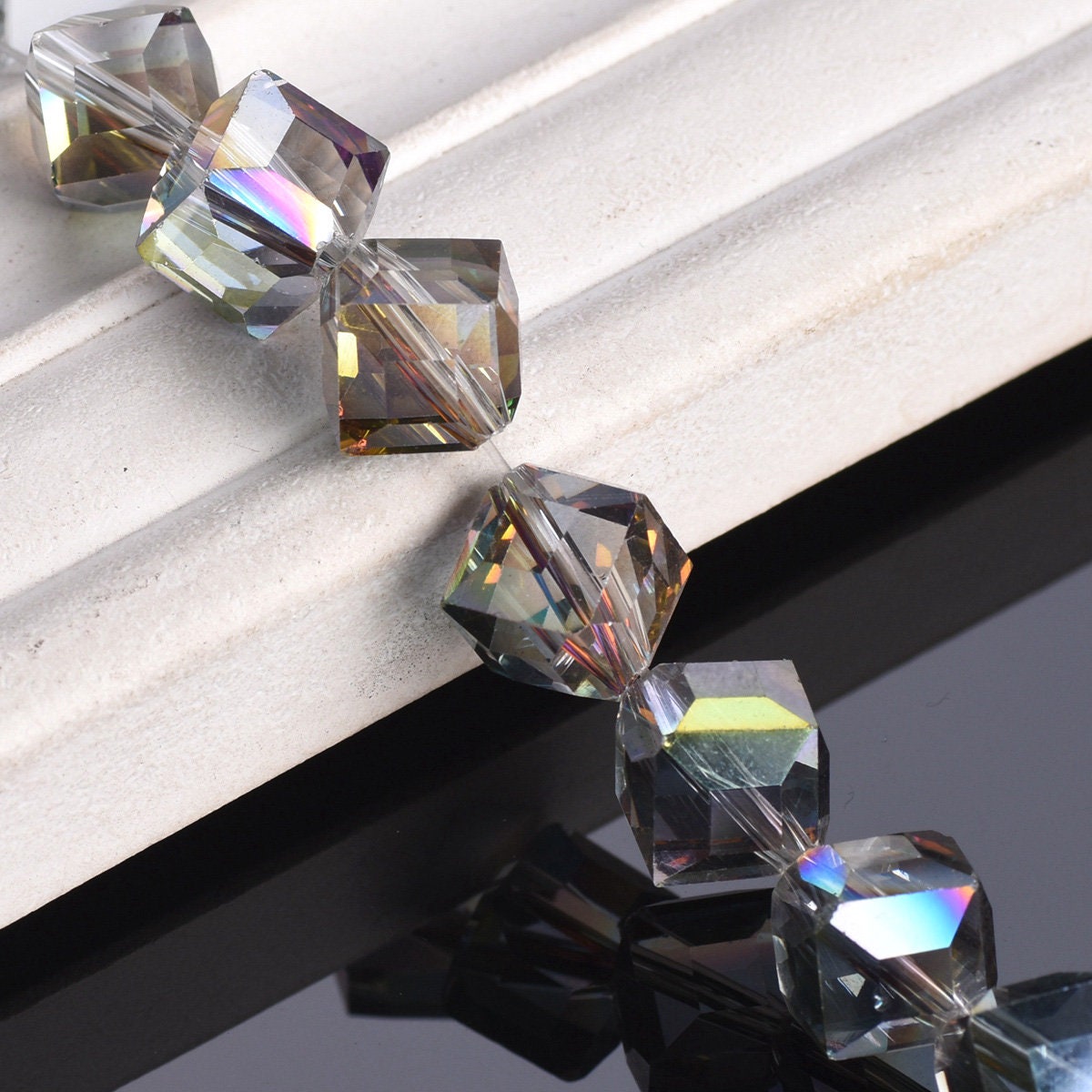 Gocelyn 518 Perline Cubiche Di Cristallo Trasparenti Colore AB - Kit 5 Misure 2-10mm Per Creare Gioielli, Bracciali E Collane - 2