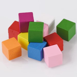 Wholesale Bulk Natural Wood 15/20/25mm Mixed Colors Random Wooden Square Wood Block Cubes Embellishment for Woodwork Crafts DIY Kids---MT021