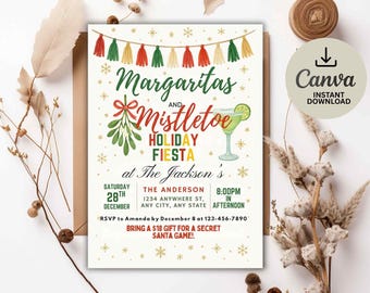 Può includere: Invito per una festa natalizia con il testo "Margaritas and Mistletoe Holiday Fiesta". L'invito presenta un bicchiere di margarita, vischio e nappe decorative. Sono inclusi anche data, ora e luogo.