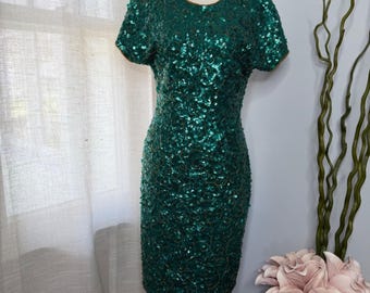 Vintage Carmen Marc Valvo Sequin Beaded V Back Cocktail Dress Green Gold Medium