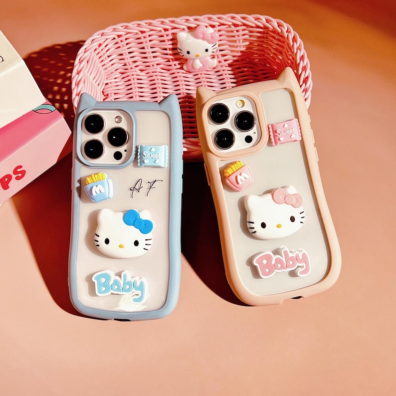 Aangepaste initialen schattig Sanrio Hello Kitty-telefoonhoesje, gepersonaliseerde naam roze siliconen iPhone-hoesje voor iPhone 16 15 14 13 12 Pro Max-hoesje afbeelding 1