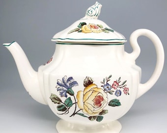 Wedgwood Etruria Antique Teapot Tea Pot, Yellow Rose Transferware Flowers, Rosebud Floral Finial, Made in England