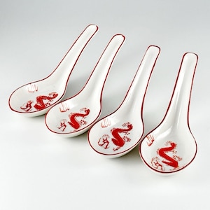 Japanische Suppen- oder Reislöffel mit rotem Drachenmotiv, 4er-Set, Vintage, handbemaltes Porzellan