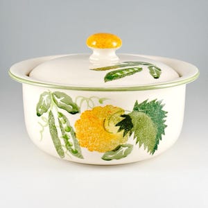 Poole Pottery Calabash Covered Casserole Dish, Vintage Hand-Painted Spongeware from England