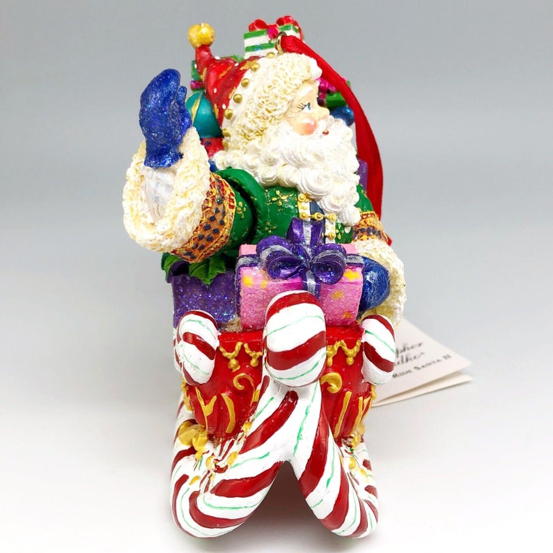 Christopher Radko Candy Ride Santa II, décoration de Noël en porcelaine peinte à la main, traîneau avec cadeaux, décoration de vacances vintage image 8