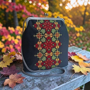 Ethnic bag with Ukrainian embroidery | Embroidered women's bag with a kiss clasp | Handmade Crossbody Bag Gift for Her