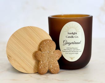 Gingerbread Beeswax Candle: Hand-Poured, 9 oz, Amber Glass Jar, Bamboo Lid, Organic