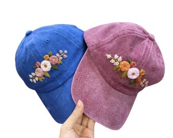 手刺繍の花柄ベースボールキャップ、ユニークな花柄デザイン、刺繍