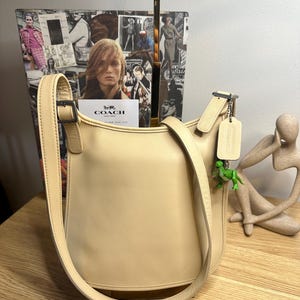 バッグ 2000s COACH handbag il_fullxfull.6125575234_tacs.jpg