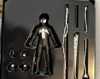 symbiote spiderman mezco for sale