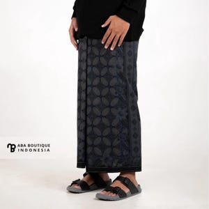 Sarong / batik sarong for men / print sarong / beach sarong / beachwrap-sarong shawl / Sarong Cendana / Sarong For Muslim