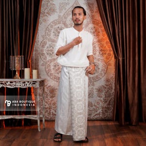 Indonesian Batik Sarong For Men Muslim Prayer - Print Sarong - Beach Sarong - Beachwrap - Sarong Shawl - Islamic Ramadhan Eid Mubarak Gift