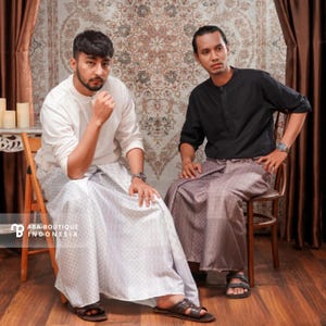 Sarong / batik sarong for men / print sarong / beach sarong / beachwrap-sarong shawl / Sarong Arbi Collection / Sarong For Muslim