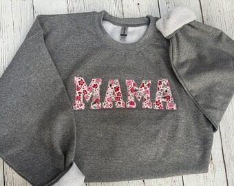 Mama Custom Embroidered Appliquéd Sweatshirt / Personalized Mama Sweatshirt / Mama Crewneck / Gift for Mom / Keepsake Mama Shirt /Mom gift