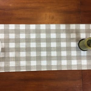 Buffalo check runner /  Plaid Table Runner / Farm House Table Runner /  Beige table runner / Table linens / rustic wedding / rustic table
