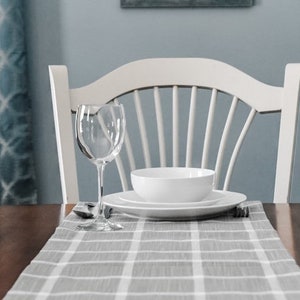 Buffalo check runner /  Plaid Table Runner / Ecru Plaid Table Runner /  Ecru table runner / Table linens / Table cloths