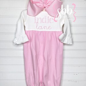 Monogrammed Baby Gown, Baby Shower Gift, Embroidered Baby Gift, Baby Girl Coming Home Outfit, Baby Girl Gift, Personalized Baby Gift, Ruffle