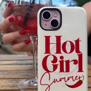 Hot Girl Sommer iPhone Fall MagSafe | Ästhetische robuste Telefonhülle | Trendy Zitat iPhone Hülle | Schützendes iPhone 14 15 16 Case für Her