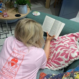 Enemies to Lovers T-Shirt Organic Cotton | Book Trope | Bookish Gift | BookTok | Merch | Romantasty