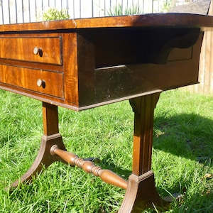 Neerklapbare salontafel in Regency-stijl, onberispelijke staat verzenden en ophalen mogelijk