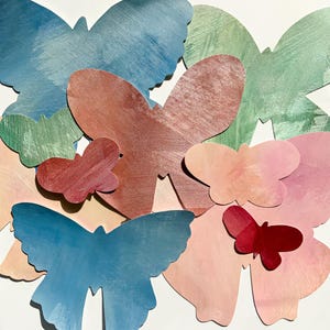 10 vlinders muurstickers, handgeschilderde muurstickers voor kinderkamer, verwijderbare muurstickers van textiel, roze, groen, babyblauw