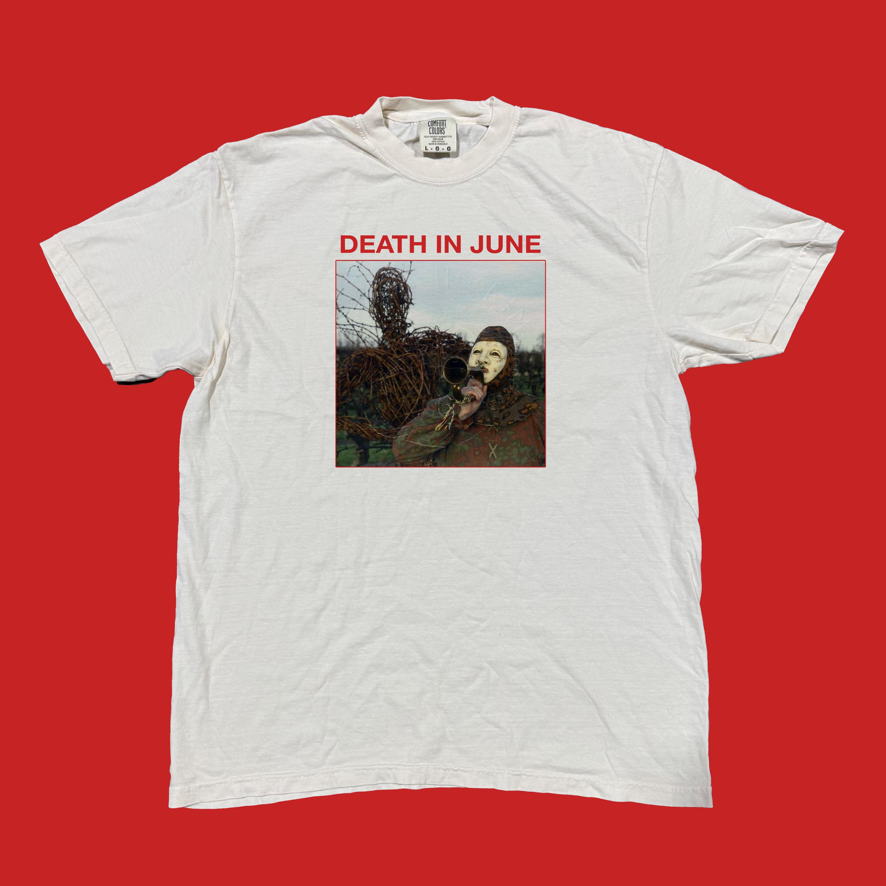 【直筆サイン入り】 DEATH IN JUNE / DISCRIMINATE Discriminate - A compilation of Personal Choice 1981-97 - Album by