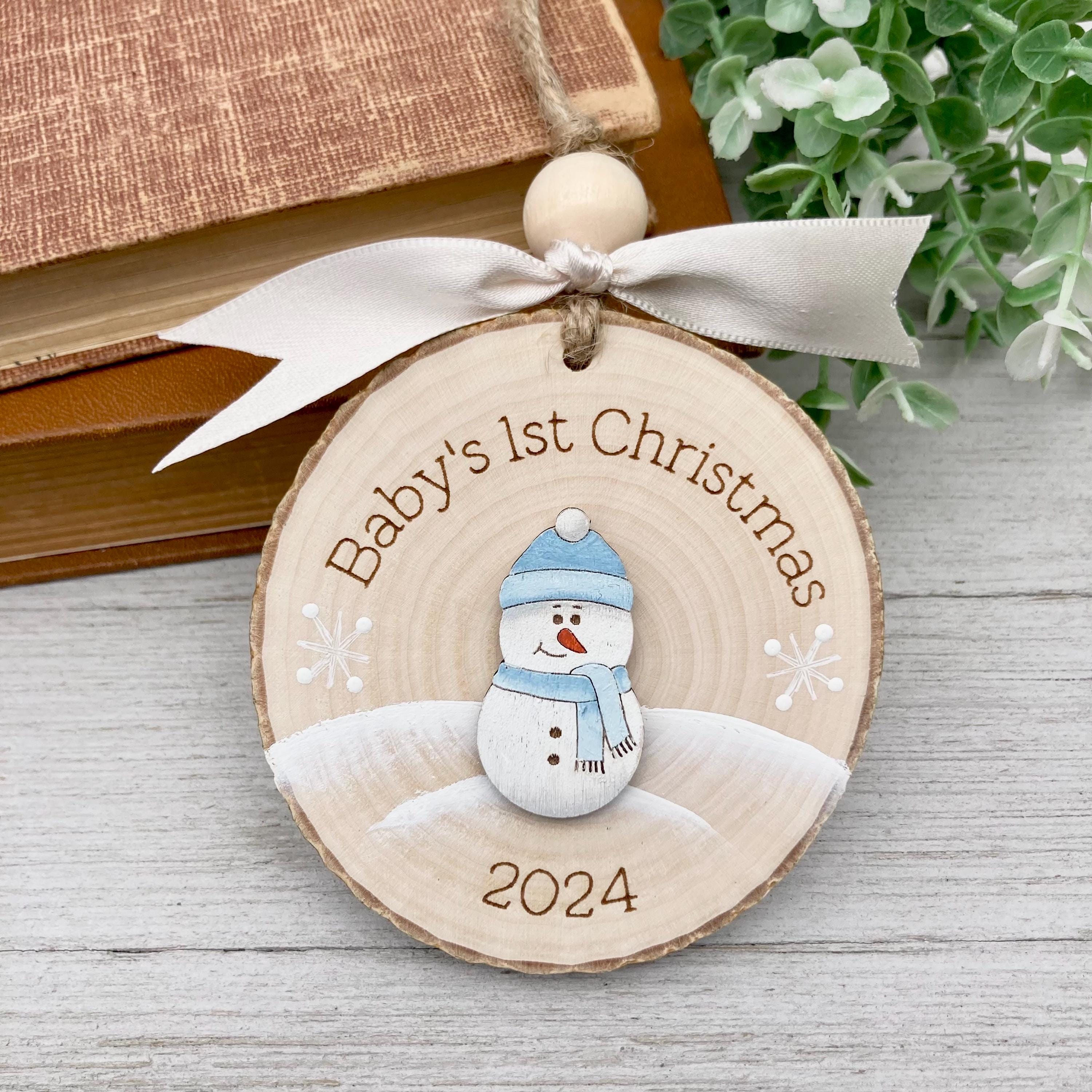 Baby&#39;s First Christmas Ornament~ Baby Ornament~ Baby Snowman~ Baby Boy~ Baby Girl~ Personalized Baby Ornament~ New Baby Gift~ Wood Slice