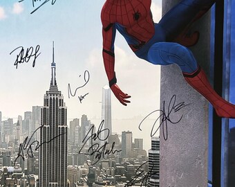 直筆サイン入り写真 スパイダーマン /フレーム別/SA鑑定済 Amazon.co.jp: HWC Trading Tom Holland ギフト USL フレーム入り