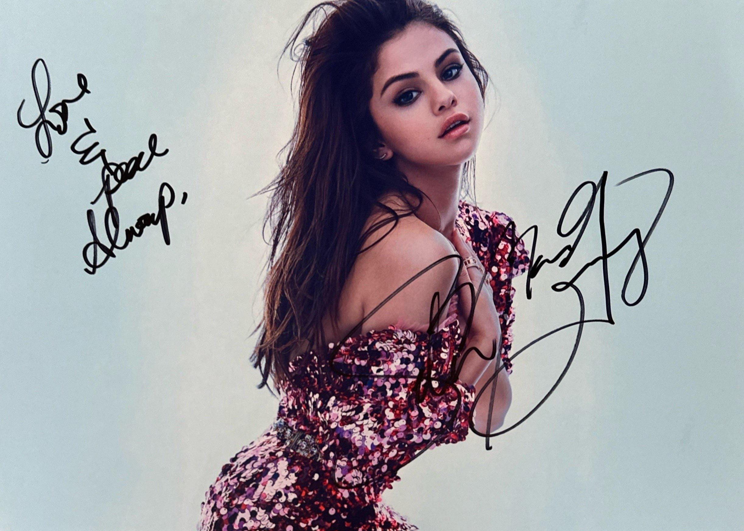 Selena Gomez Autograph - Etsy