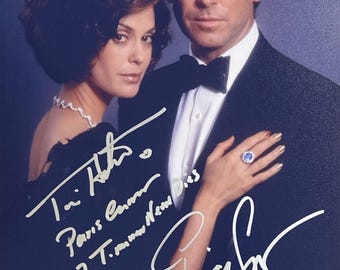 Autograph Signed COA Pierce Brosnan, Teri Hatcher Photo