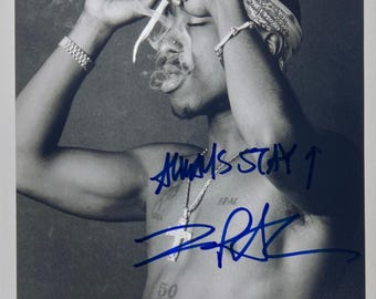 Autograph COA Signed Tupac Photo