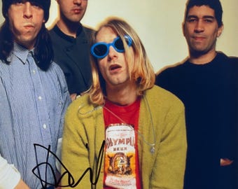クリス・ノヴォセリックのサイン入り8x10ニルヴァーナ写真 - Etsy 日本