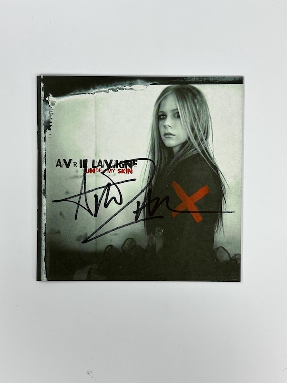 直筆サイン アヴリル・ラヴィーン Love Sux 2026年最新】AVRIL lavigne