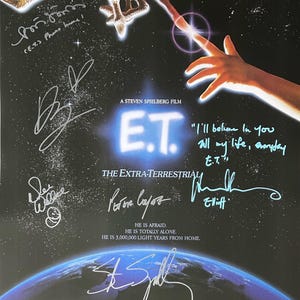 ハリウッド　映画　証明書付き　ドリュー・バリーモア　直筆サイン入り８Ｘ１０フォト Drew Barrymore Signed | eBay