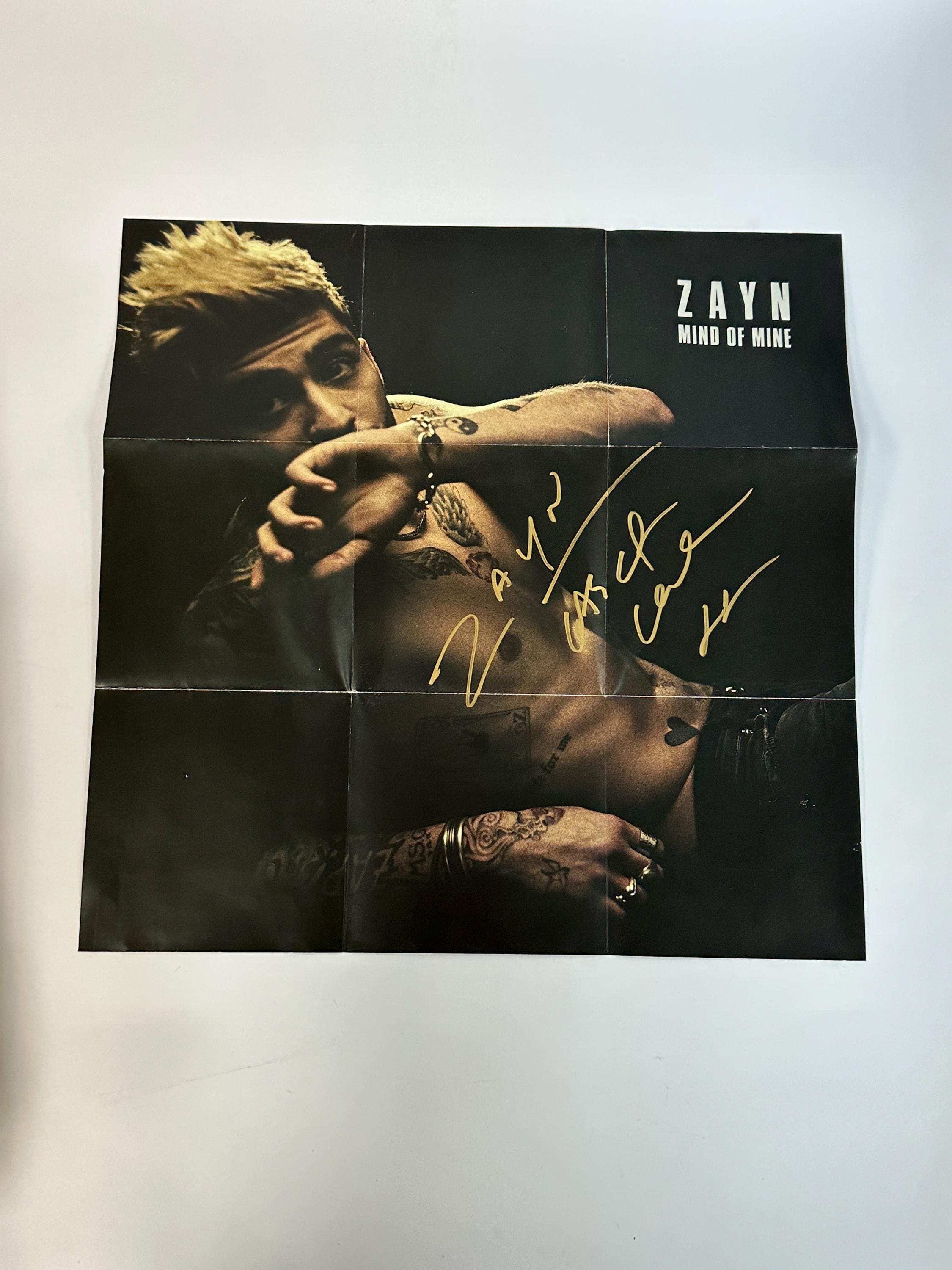 Autograph Signed Zayn Malik Mini Poster - Etsy UK