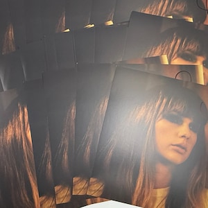 Cartão de inserção de vinil Taylor Swift Midnights Mahogany autografado somente