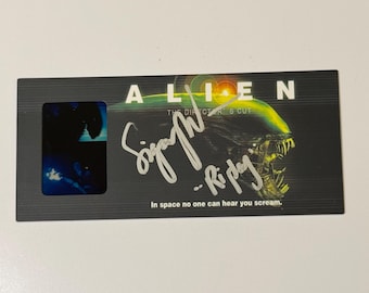 シガニー・ウィーバー - 本物の直筆サイン入り写真、COA付き - Etsy 日本