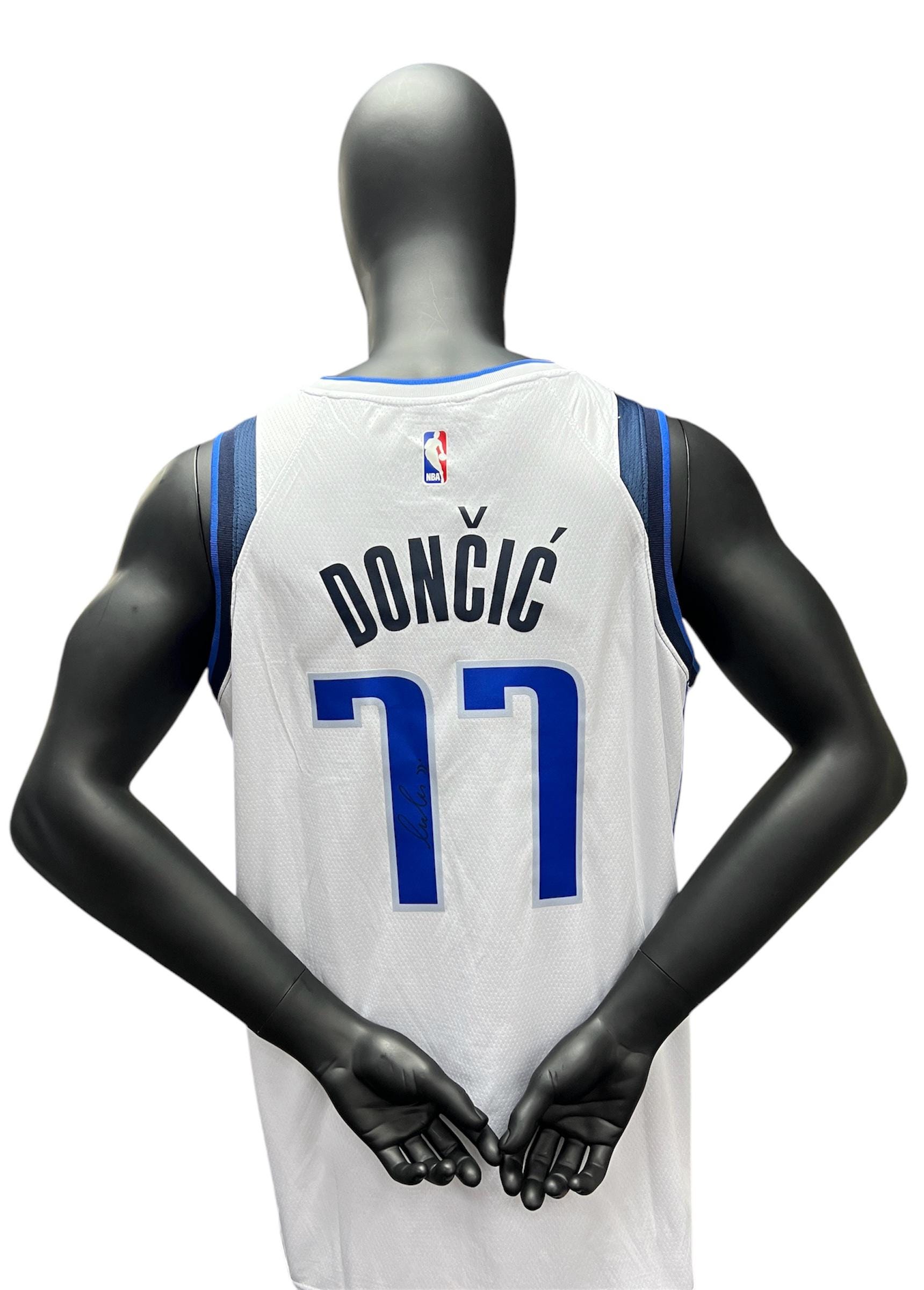 【RGK】LUKA DONČIĆ SGA直筆サイン入りユニフォーム RGK様専用】LUKA DONČIĆ SGA直筆サイン入りユニフォーム - メルカリ